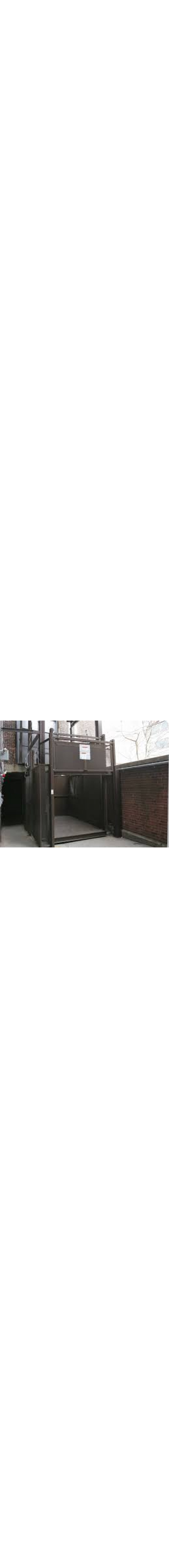 4-Post Mechanical Freight Lift