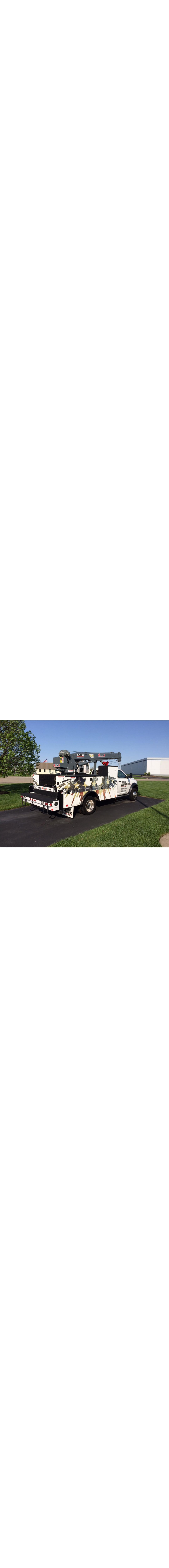 HT40KX Truck-Mounted Crane 6000lbs Lifting Capacity