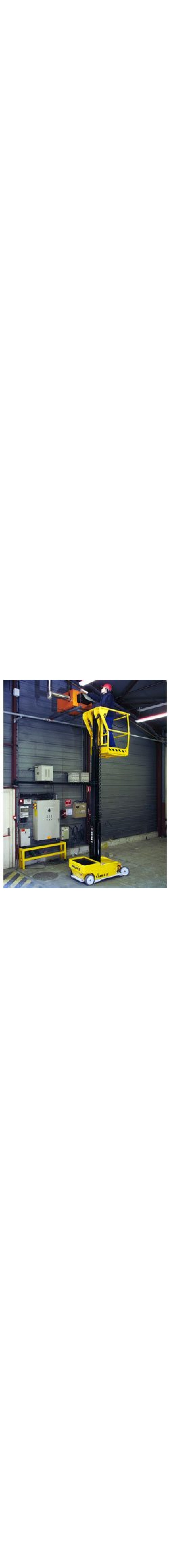 STAR13 Vertical Mast Lift