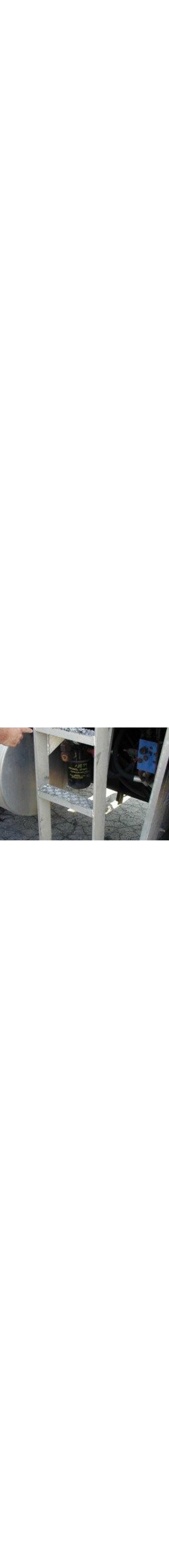 Truck Frame Ladder