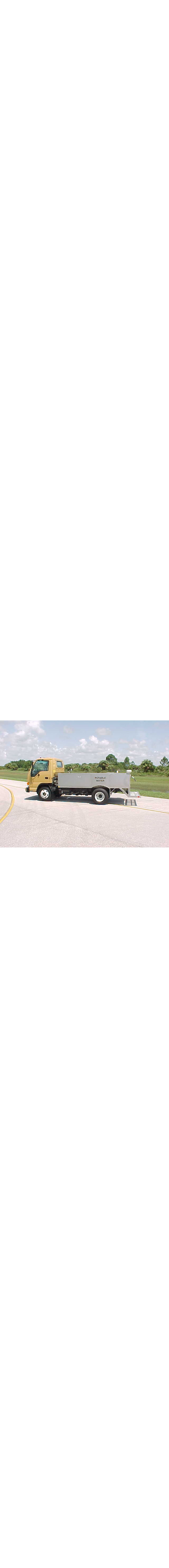 WT450 Water Service Truck